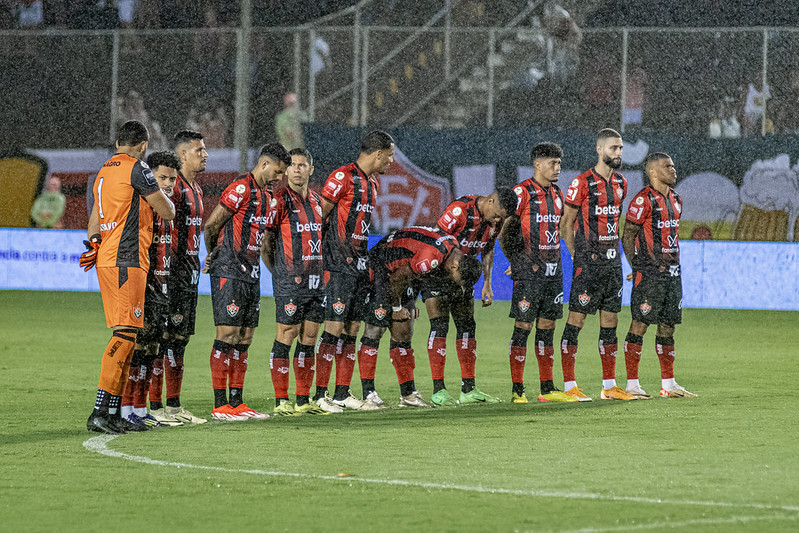 Vitória tem 75% de chances de ser rebaixado, segundo a UFMG