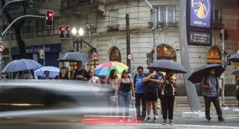 Imagem do post Brasil terá chuva no Sul e Sudeste, mas seca continua nas demais áreas
