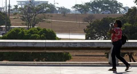 Imagem do post Inmet emite alerta laranja de seca em 12 estados e o DF