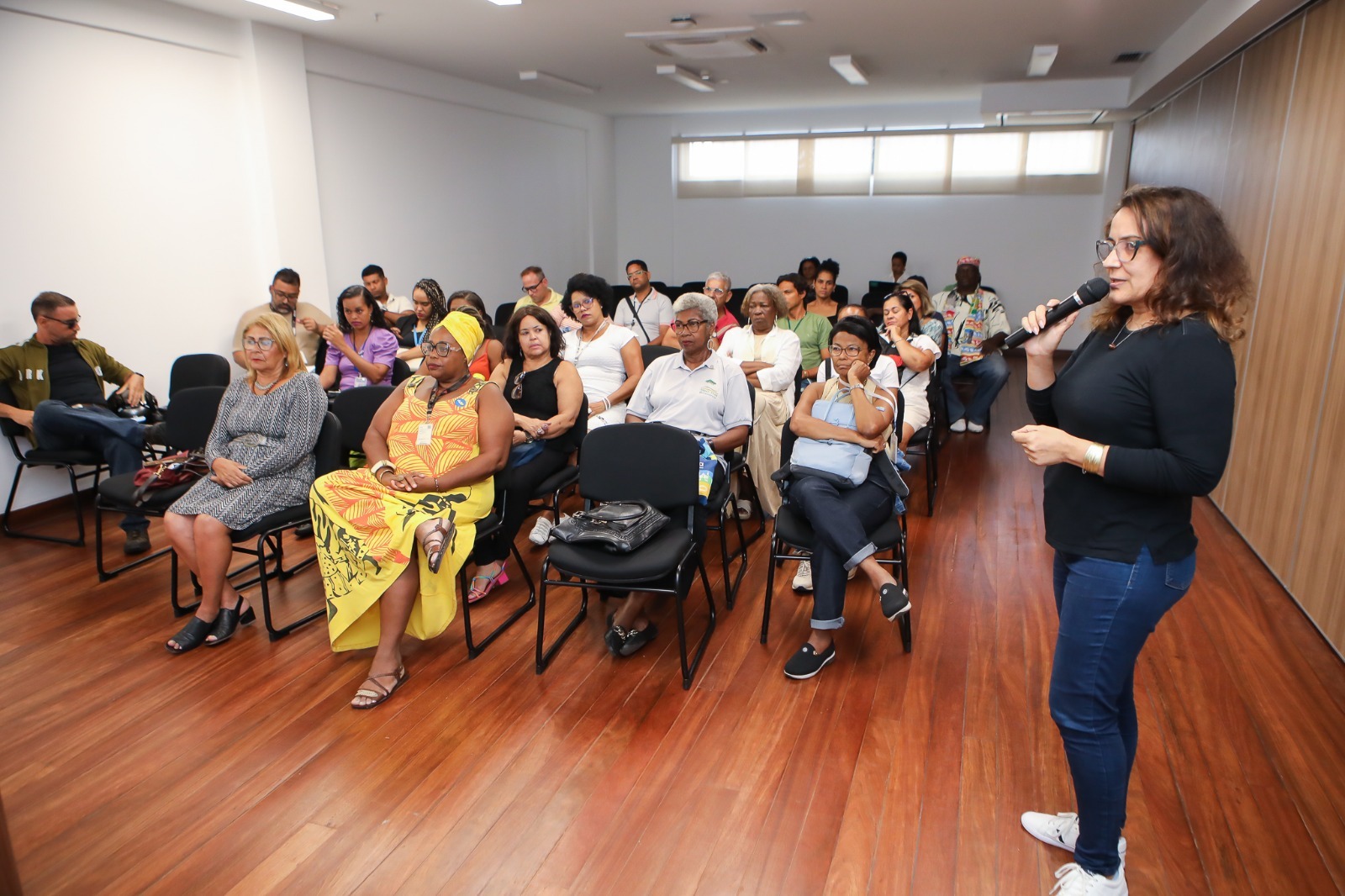 Prefeitura realiza capacitação para agentes de viagem, operadoras e guias de turismo em Salvador