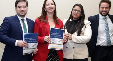 Imagem do post Daniela Borges e Hermes Hilarião recebem propostas da juventude da advocacia baiana