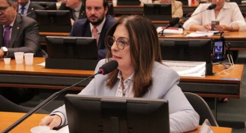 Imagem do post Deputada Rogéria Santos pede urgência na aprovação do PL que define a Fibromialgia como Deficiência