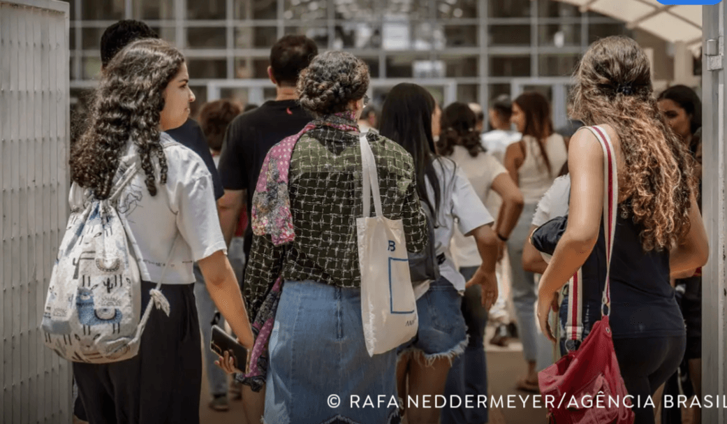 Saiba quais documentos são aceitos para participar do Enem em novembro