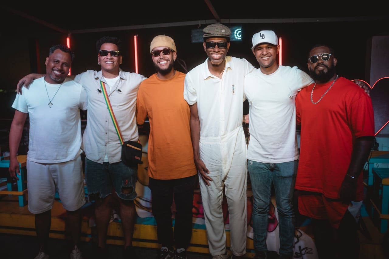 Banda Fragmentos de Samba reúne música e arte na 13ª edição do projeto Fragmentos de Amor