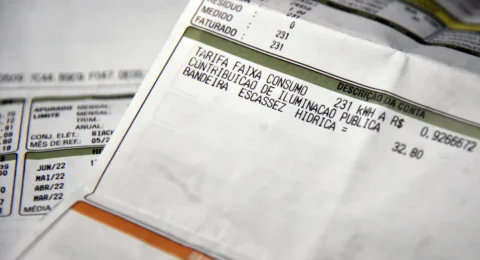 Imagem do post Bandeira tarifária de julho segue vermelha patamar 1