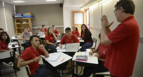 Imagem do post Pé-de-Meia: pagamento a estudantes começa nesta segunda-feira