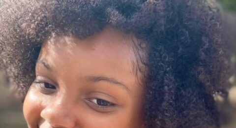 Imagem do post Atriz mirim Lis Dórea fortalece a importância da visibilidade e empoderamento da criança negra