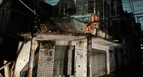 Imagem do post Prefeitura atua em desabamento na Baixa dos Sapateiros e acolhe famílias de imóveis próximos