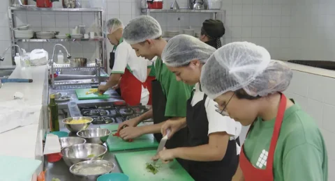 Imagem do post Taxa de desemprego recua em 7 estados no terceiro trimestre, diz IBGE