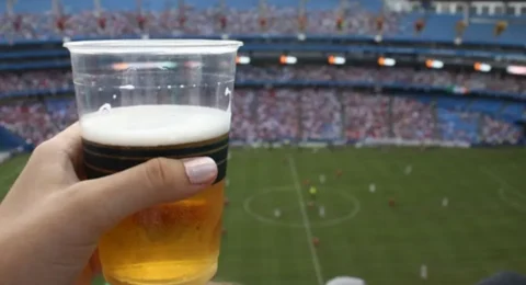 Imagem do post Comissão aprova proibição de venda e porte de bebidas alcoólicas em campeonatos de futebol