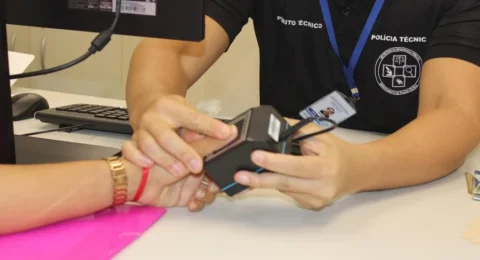 Imagem do post Pedro Mello conclui instalação da nova Carteira de Identidade em 90 postos da Bahia