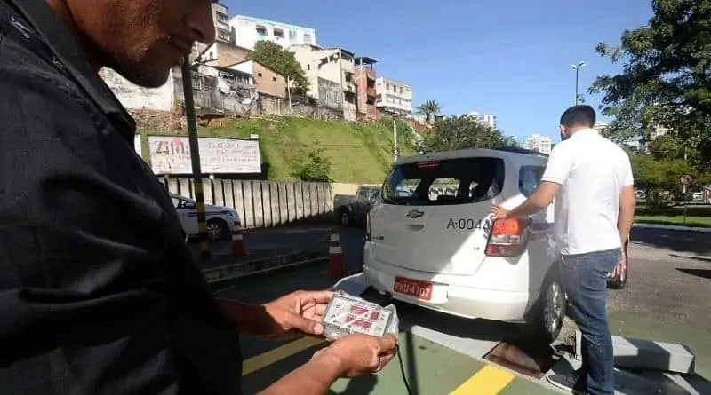 Vistoria anual de taxi é prorrogada até o dia 6 de dezembro