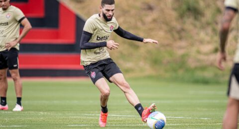 Imagem do post Carpini relaciona 24 jogadores para jogo decisivo contra o Corinthians. Confira a lista