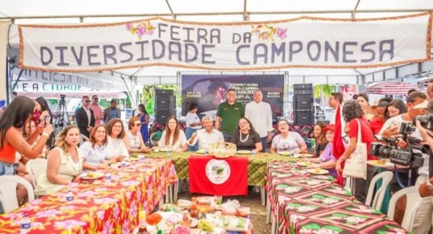 Imagem do post “Fortalecer os movimentos é garantir a democracia e o combate à fome”, afirma Jerônimo Rodrigues em Salvador