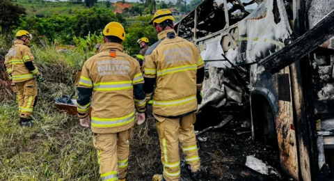 Imagem do post Sobe para 41 número de mortos em acidente 