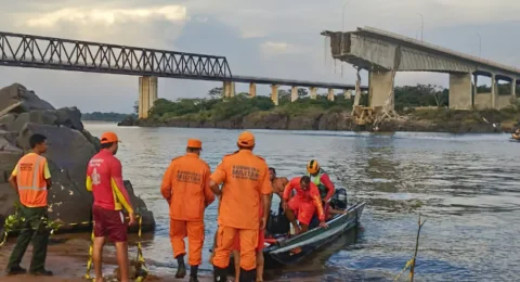 Imagem do post Chega a oito o número de mortes confirmadas após queda de ponte