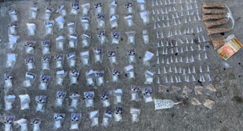 Imagem do post PM apreende drogas em Pernambués