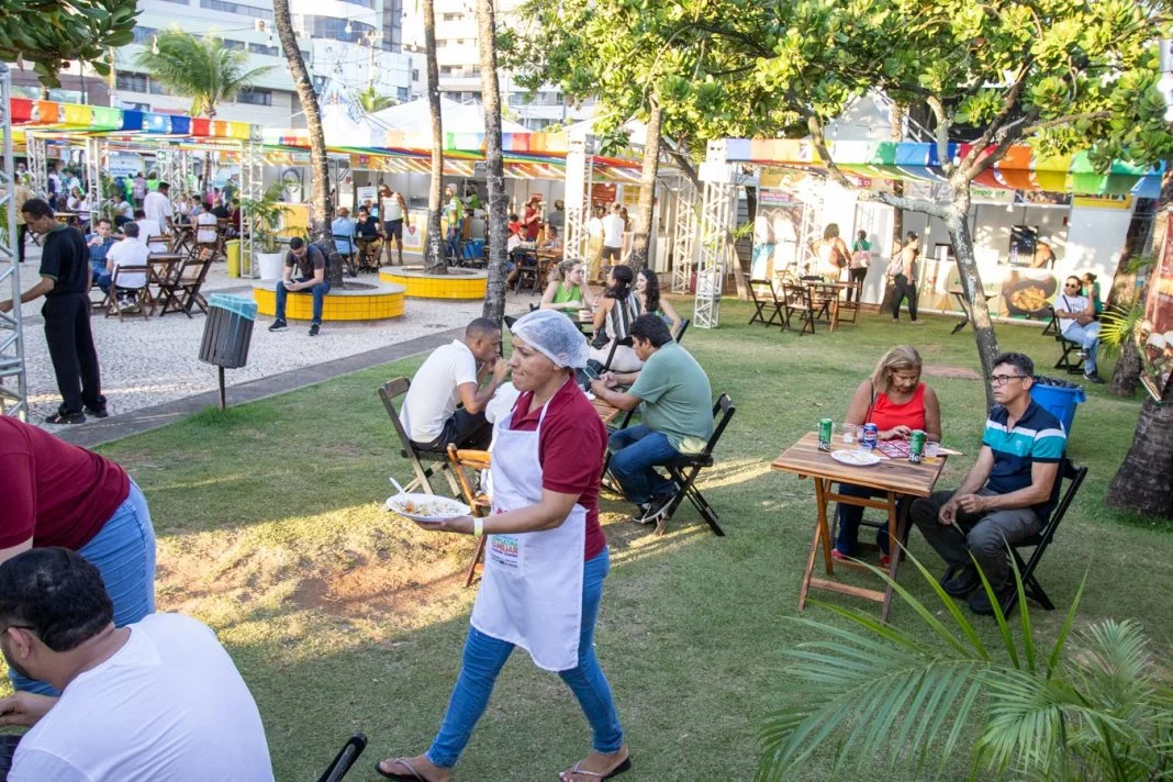 Os sabores e a tradição do interior invadem a 15ª Feira Baiana da Agricultura Familiar e Economia Solidária