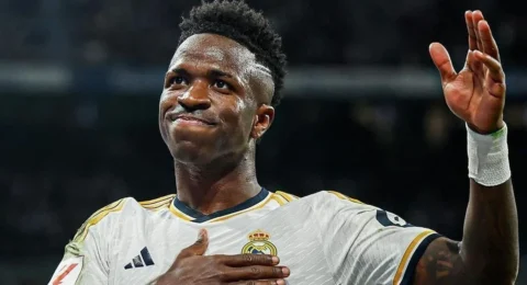 Imagem do post Hoje sim! Vini Jr. é eleito melhor jogador do mundo