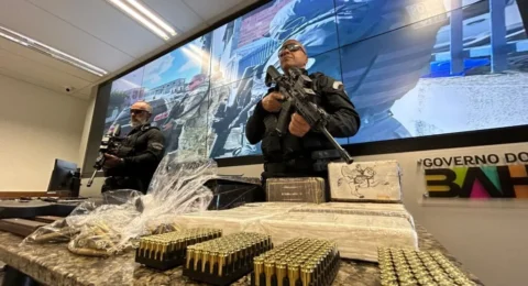 Imagem do post Bahia tem mais de 6 mil armas apreendidas e recorde de fuzis encontrados em 2024