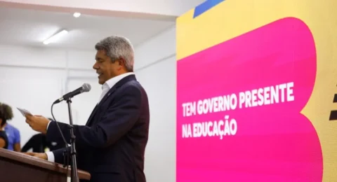 Imagem do post Governo do Estado anuncia a contratação de quase nove mil profissionais para a educação