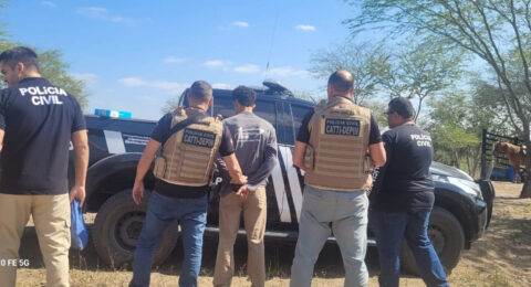 Imagem do post Polícia Civil de Jacobina prende dois homens acusados de homicídio