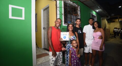 Imagem do post Prefeitura entrega mais 251 casas reformadas pelo Morar Melhor em Sussuarana