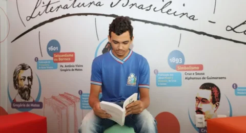 Imagem do post Governo do Estado inclui livro ‘Ainda Estou Aqui’ nas bibliotecas das escolas públicas estaduais da Bahia