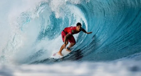 Imagem do post Gabriel Medina lesiona ombro e perde temporada 2025 da WSL