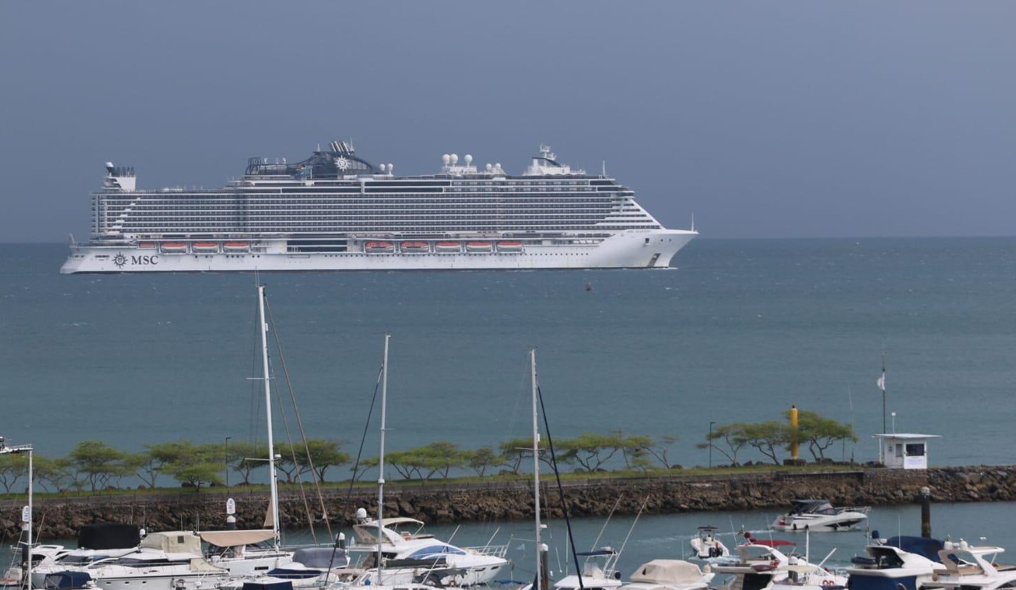 Polícias Militar e Civil recepcionam 20 cruzeiros durante a Operação Navio
