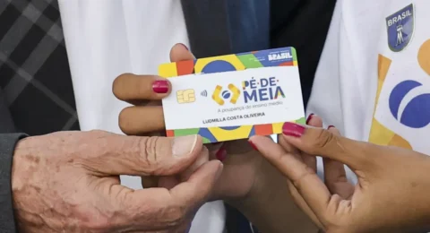 Imagem do post Frente Parlamentar pede que TCU reavalie decisão sobre Pé-de-Meia