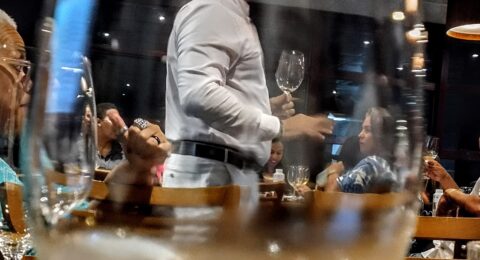 Imagem do post Uma Noite de Sabores e Conexões: O Primeiro Jantar Harmonizado com Alexandre Vasconcellos