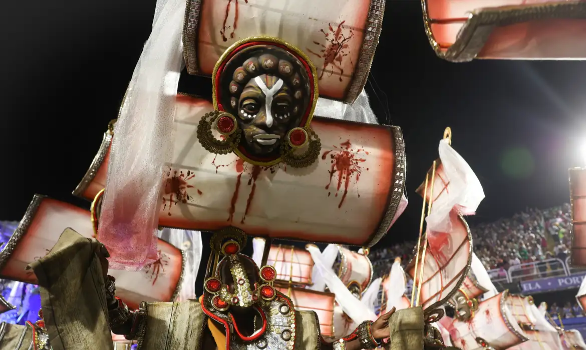 Margareth diz ser “inaceitável” punição por uso de Iorubá no carnaval