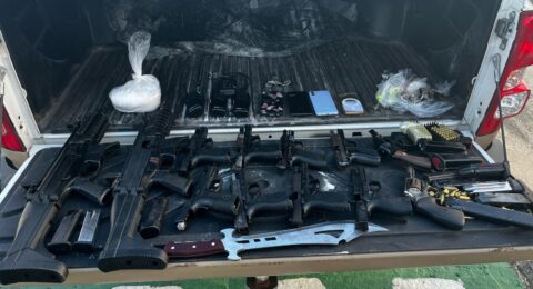 Imagem do post Confronto entre polícia e suspeitos deixa 12 mortos