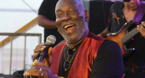 Imagem do post Lazzo Matumbi leva clássicos da música baiana ao Pelourinho