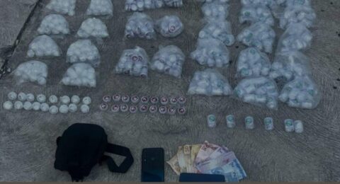 Imagem do post Mulher é presa pela PM com droga em Narandiba