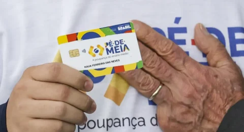 Imagem do post Governo faz acordo para incluir Pé-de-Meia e Vale Gás no orçamento