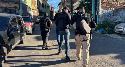 Imagem do post Integrantes de grupo de roubo a bancos são presos durante a Operação Laços de Sangue