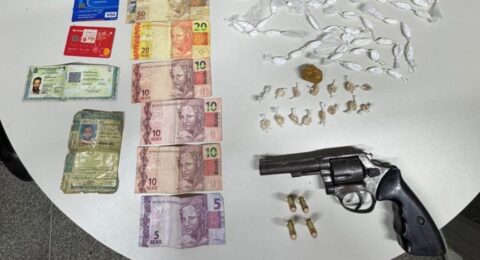 Imagem do post Arma e drogas são apreendidas pela Polícia Militar em Encruzilhada