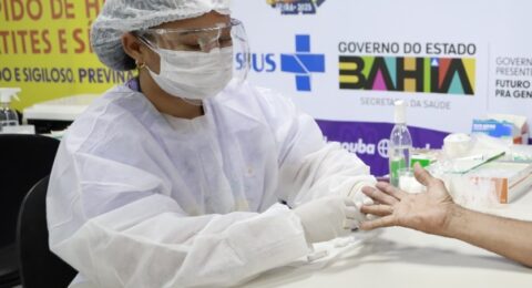 Imagem do post Mais de 1,2 mil testes rápidos no 1º dia da Micareta de Feira