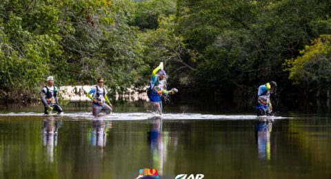 Imagem do post Brazil Multisport vence etapa mundial de corrida de aventura na Chapada Diamantina com participação decisiva de atletas locais