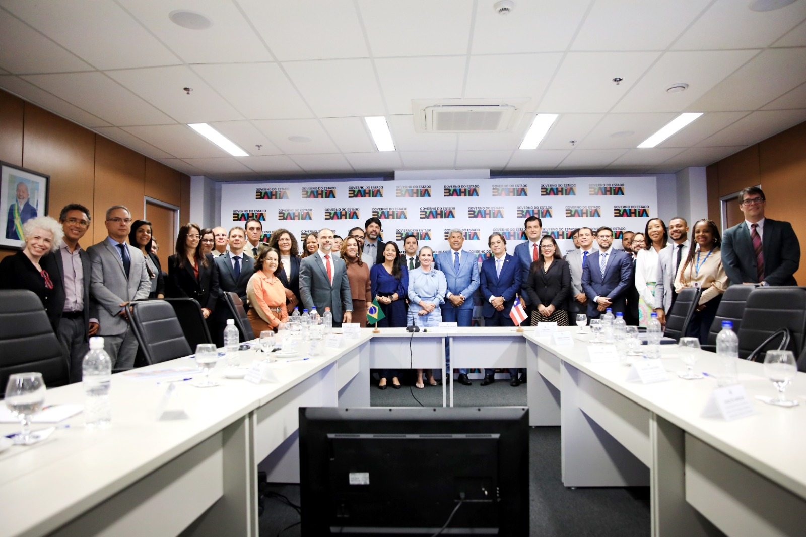 Bahia pela Paz tem avanços apresentados em reunião com representantes dos três poderes