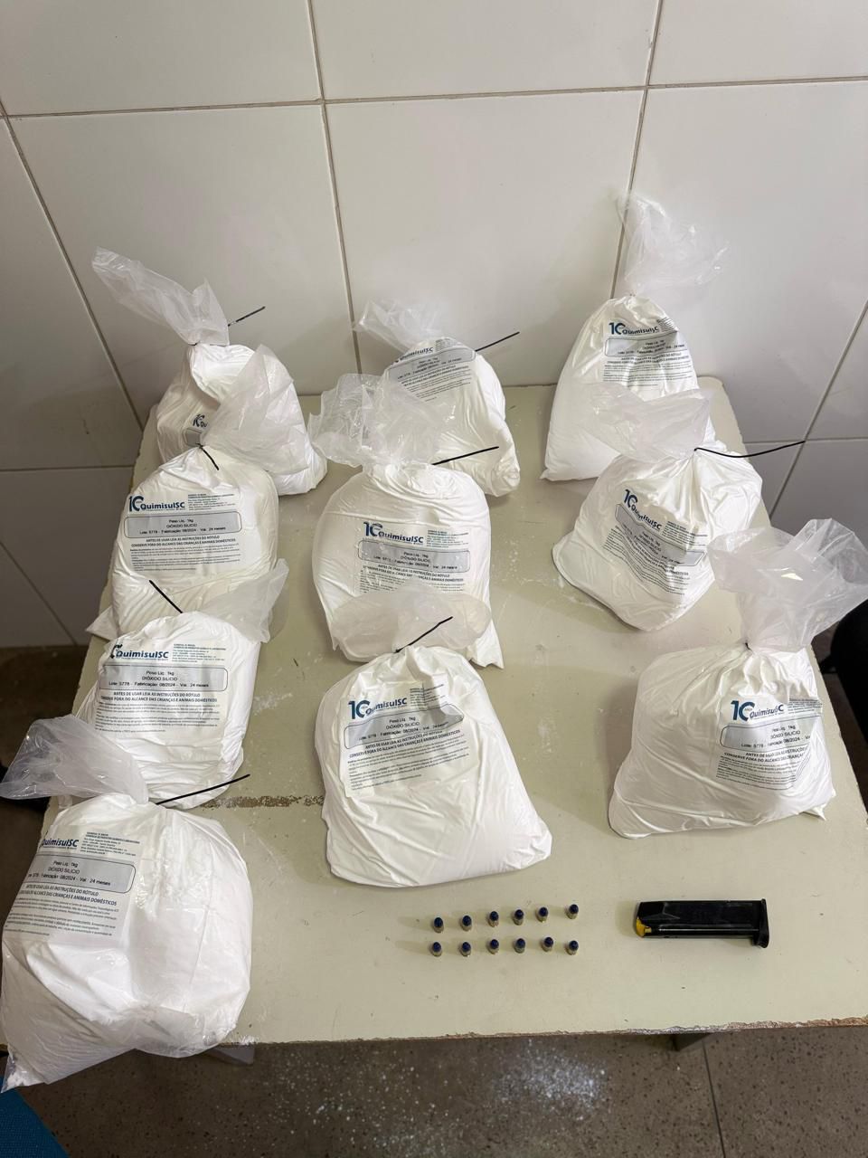 Polícias da Bahia e Pernambuco desarticulam laboratório de drogas em Juazeiro