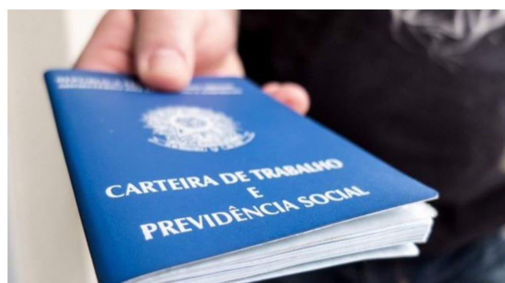 Supermercados defendem contrato de trabalho por hora
