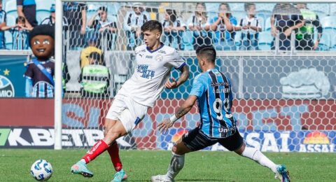 Imagem do post Bahia perde para o Grêmio com pênalti polêmico e deixa o G6 do Brasileirão