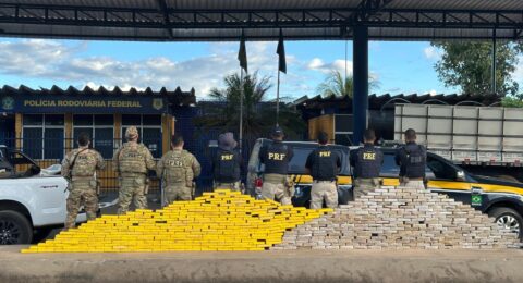 Imagem do post Operação Lockdown: Meia tonelada de drogas apreendida e 37 prisões marcam 1ª fase da ação integrada