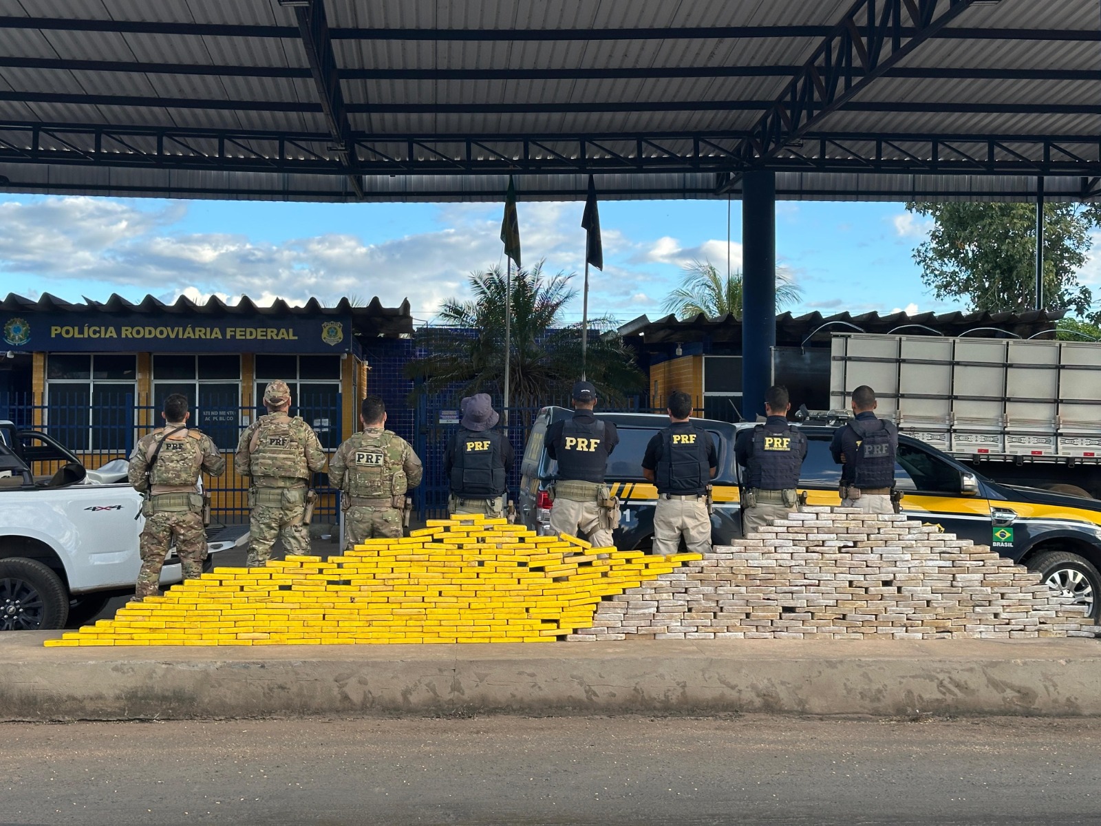 Operação Lockdown: Meia tonelada de drogas apreendida e 37 prisões marcam 1ª fase da ação integrada