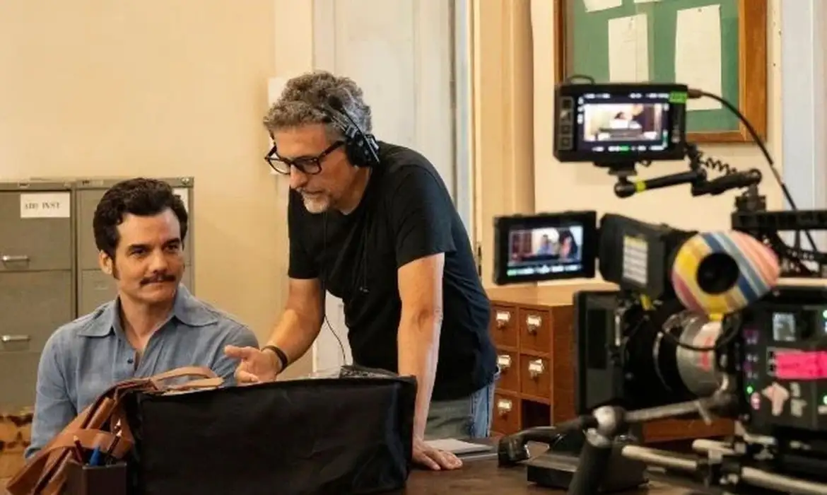 Cinema brasileiro brilha em Cannes: “O Agente Secreto” leva prêmios de Melhor Direção e Melhor Ator