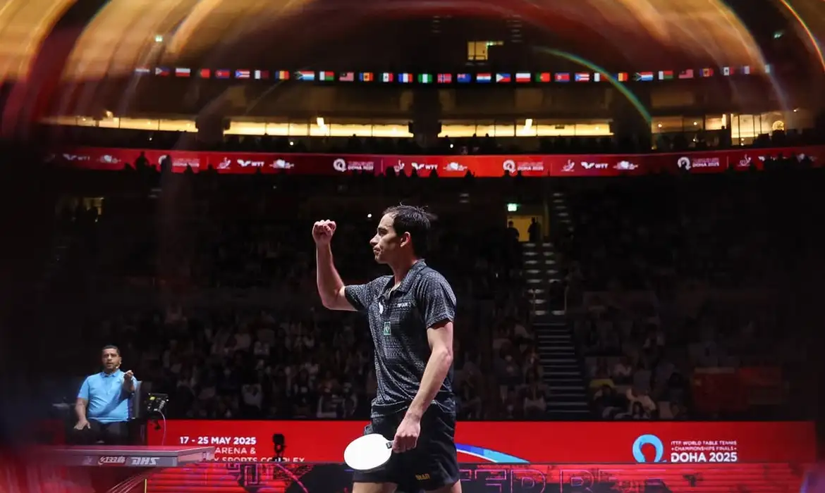 Hugo Calderano faz história e vai à final do Mundial de Tênis de Mesa