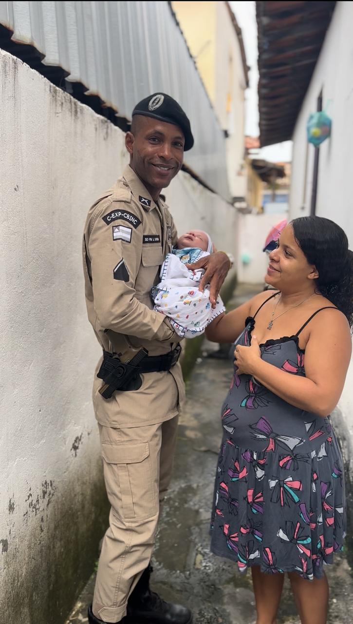 Criança engasgada é salva por policial militar
